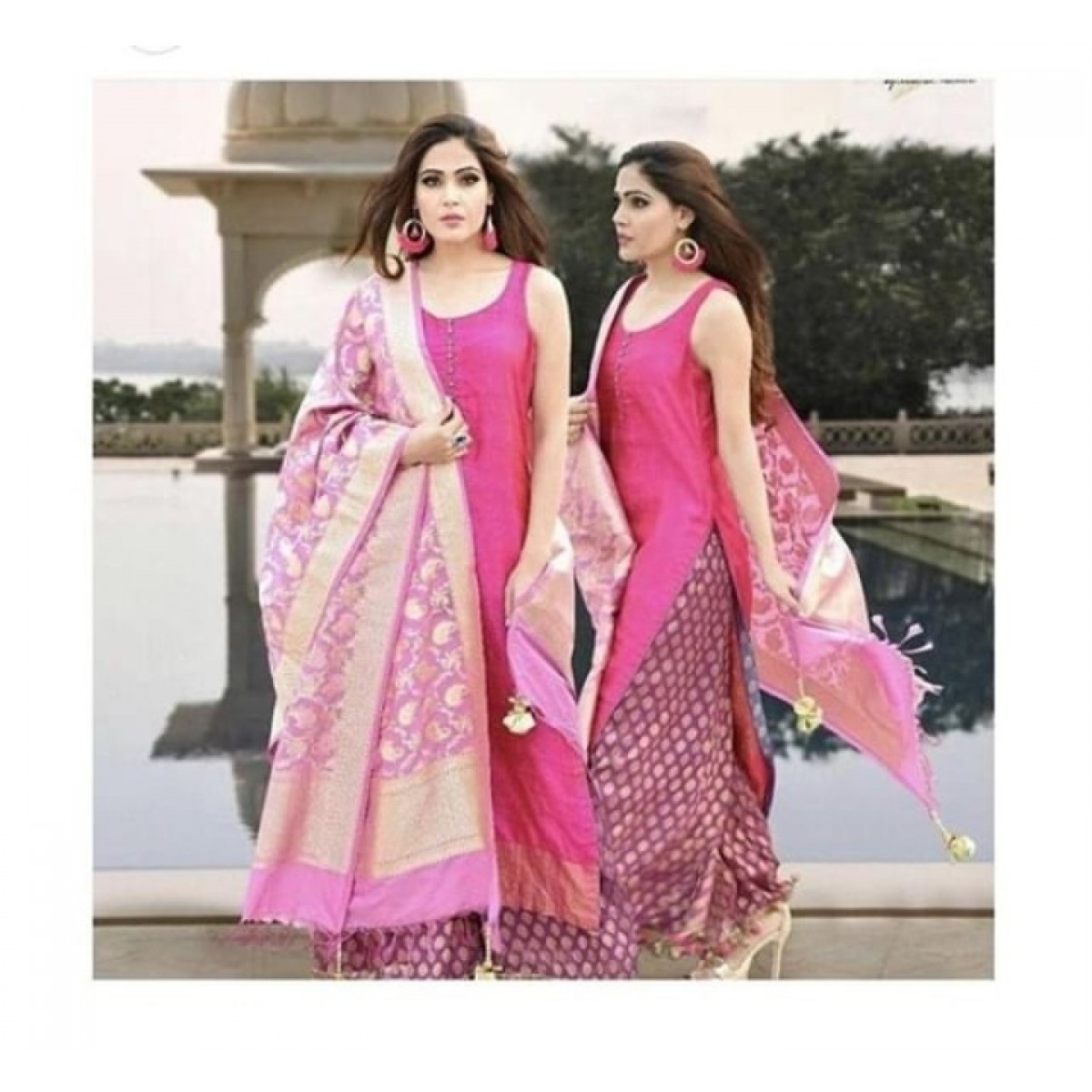 Shivdhara Fabrics Jacquard Heavy Banarasi Suits at Rs 750 in Surat