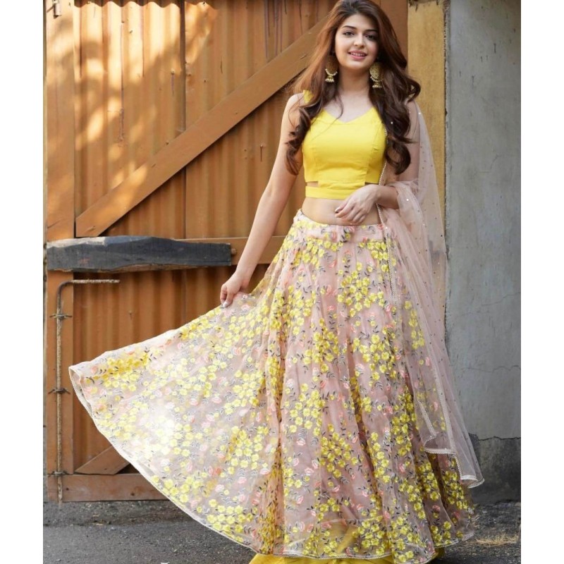 yellow lehenga choli for haldi