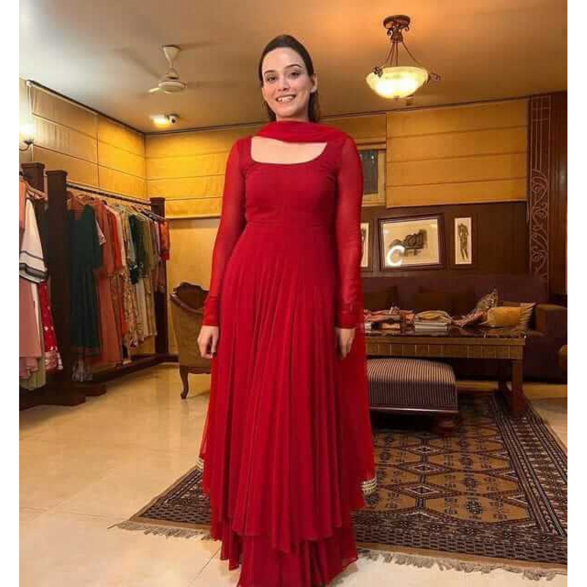 Crystal Beaded Slim Fit Red Pink Carpet Pants Suit For Women Perfect For  Prom, Evening Parties And Fashionable Red Events From Greatvip, $102.47 |  DHgate.Com
