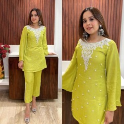 Amazon Deal of the Day: 8 Best cotton kurtis under ₹1000 that you can't  miss | PINKVILLA