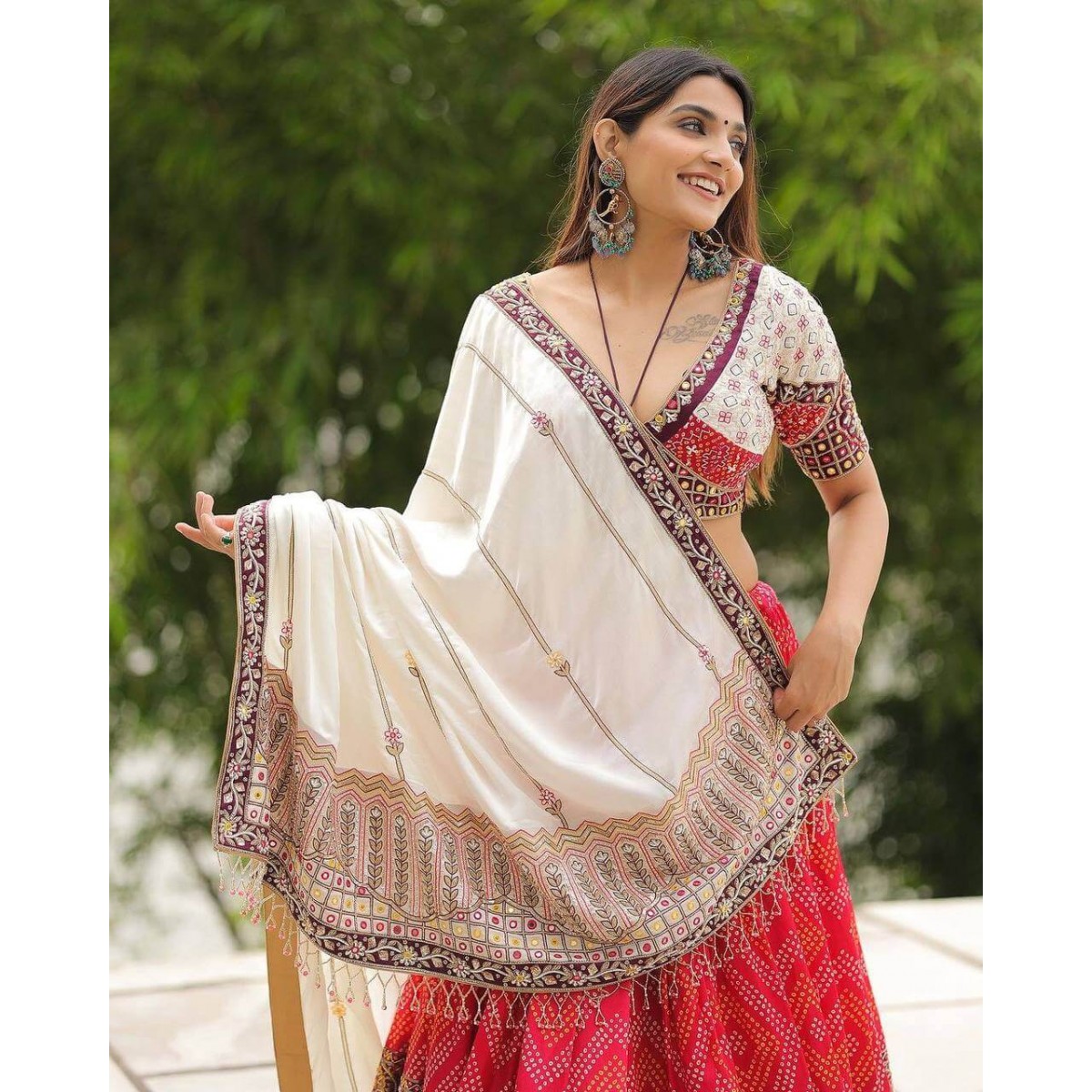 Shop Fancy Cotton Lehenga Choli in Off White Online : 196697 -