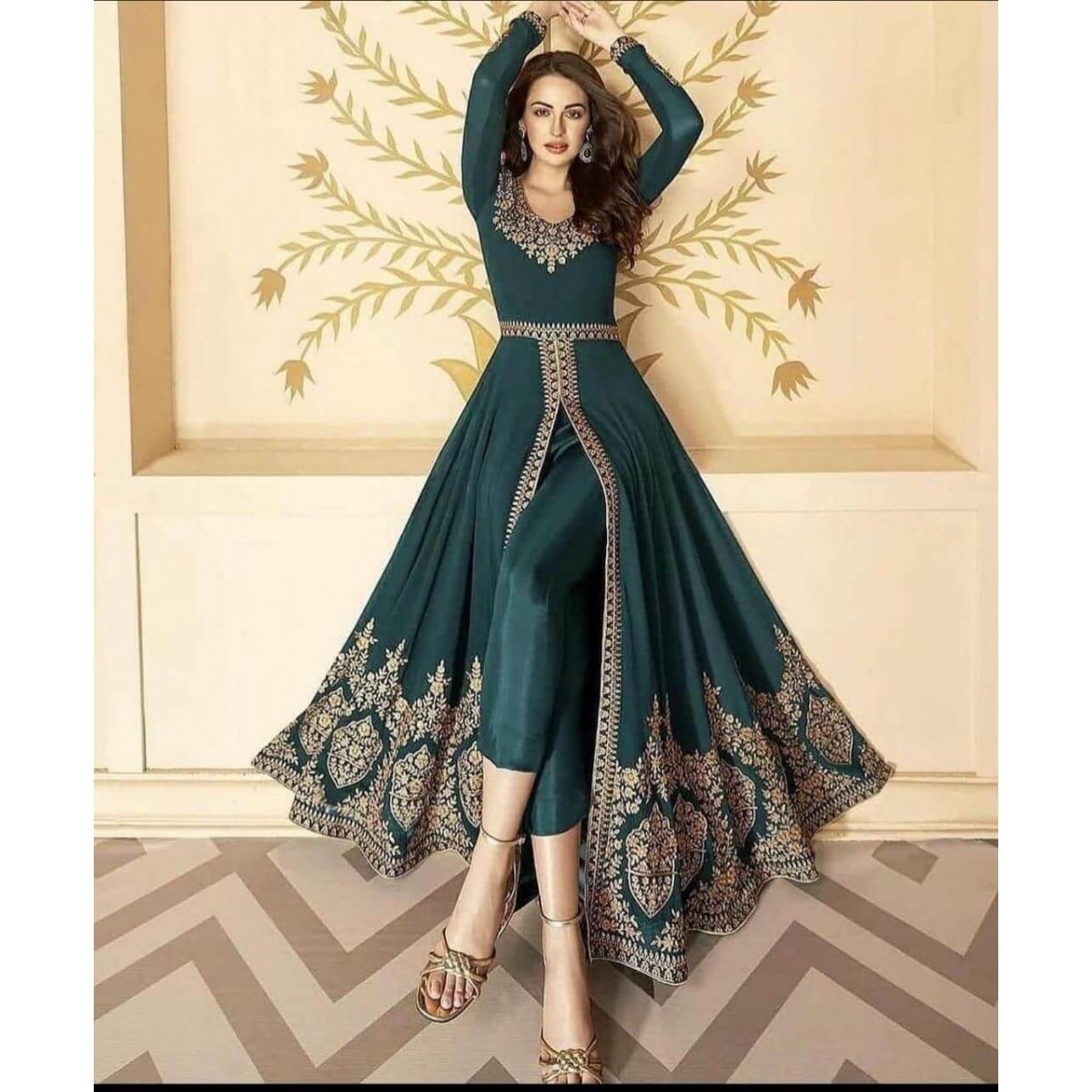 Pakistani Dress Material Suits In Hyderabad - Pakistani Suits -  SareesWala.com